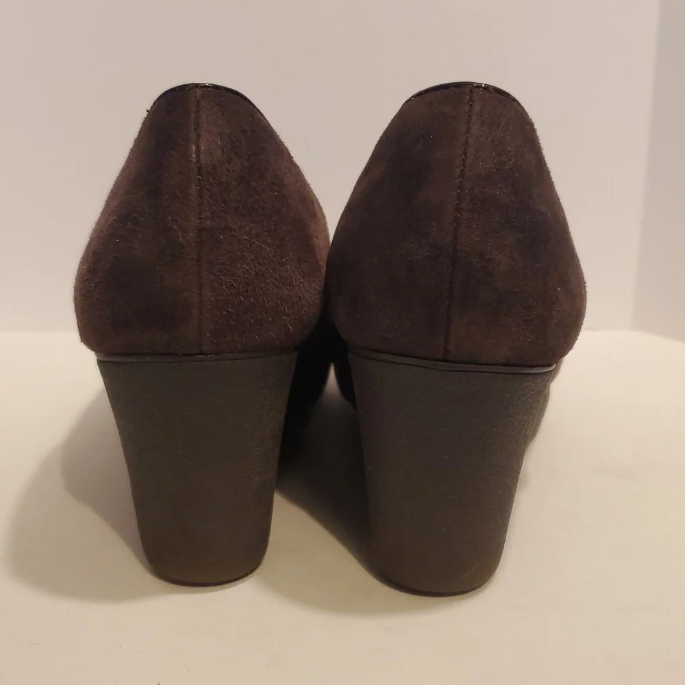 Donald J Pliner Melia Suede Wedges In Brown Size 9M